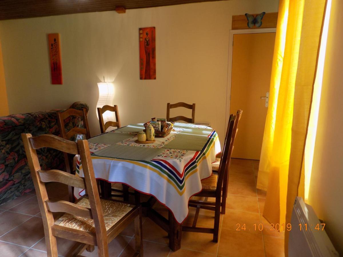 Les Papillons Villa Vrolle Buitenkant foto
